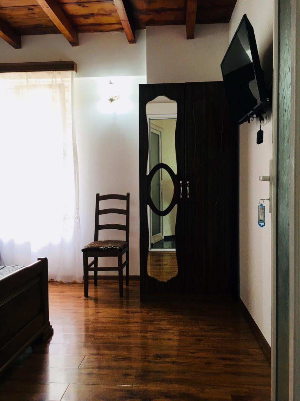 Guest House Maxim 마킨자우리 외부 사진